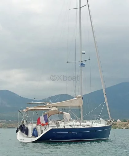 Velero OCEANIS 411 CELEBRATION