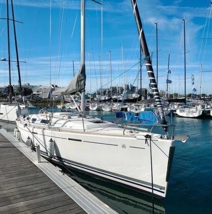 Velero DUFOUR 365 GRAND LARGE