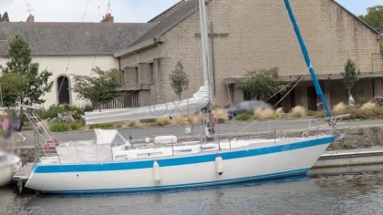 Velero WAUQUIEZ HOOD 38 DL MK 2