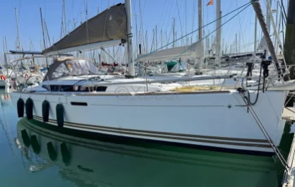 Velero SUN ODYSSEY 379