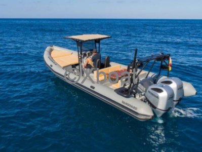 Barco a motor usado VANGUARD TX 10