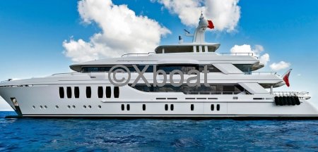 Barco a motor usado CMB 47