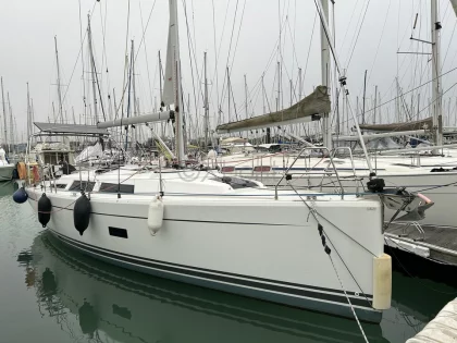 Velero HANSE 348