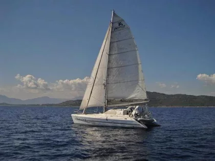 Velero Knysna 440