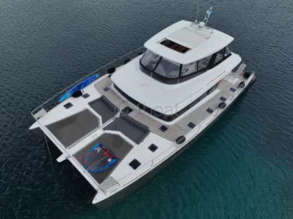 Barco a motor usado LAGOON 630 MY