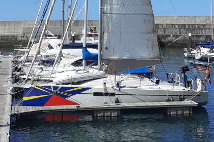 Velero RM 1070