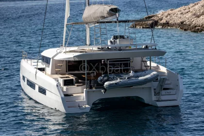 Velero dufour 48 catamaran
