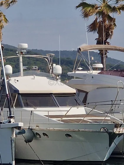 Barco a motor usado TOBAGO 47 SPECIAL