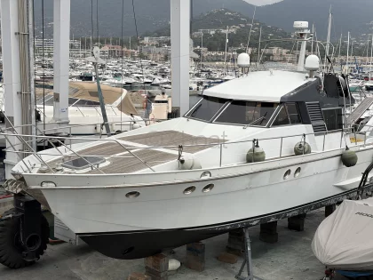Barco a motor usado TOBAGO 47 SPECIAL