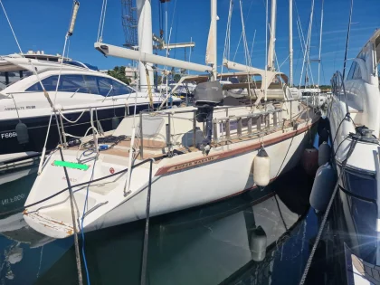 Velero AMEL SUPER MARAMU