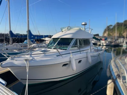 Barco a motor usado MERRY FISHER 925 FLY