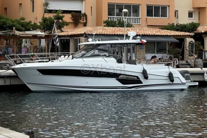 Barco a motor usado CAP CAMARAT 12.5 WA