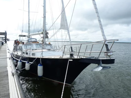 Velero SKORPION III