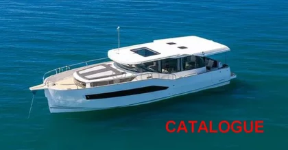 Barco a motor usado DELPHIA 12 SEDAN