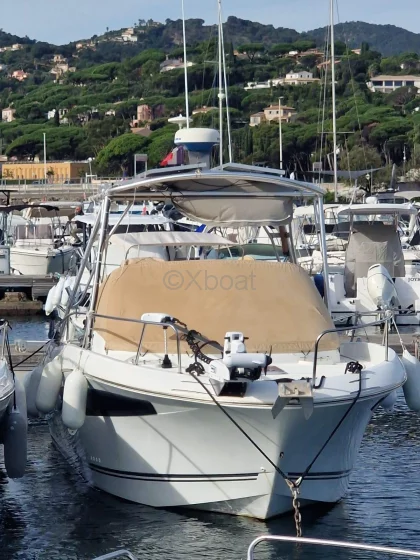 Barco a motor usado CAP CAMARAT 8.5 WA